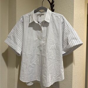 LOFT Henley Dolman Casual White and Blue Striped Short Sleeve Shirt size L